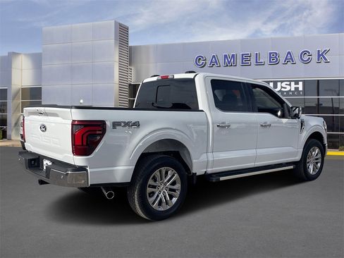 Used 2025 Ford F150 Lariat w/ Equipment Group 501A Mid image 5