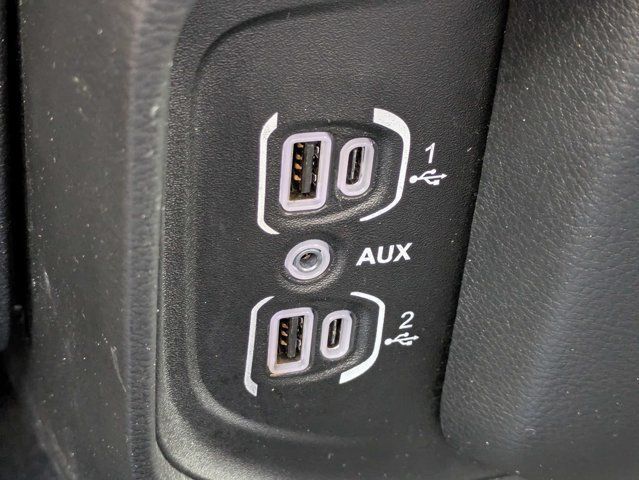 Used 2025 RAM 1500 Warlock AWD/4WD image 20