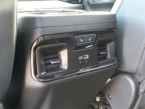 Used 2025 GMC Sierra 1500 AT4 w/ AT4 Preferred Package image 26