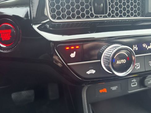 Certified 2023 Honda Civic EX image 31