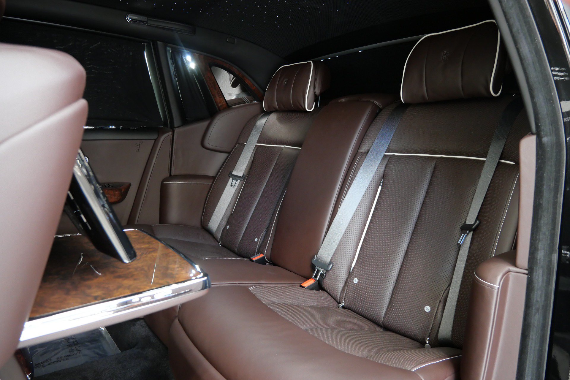 Used 2019 Rolls-Royce Phantom Sedan RWD image 16
