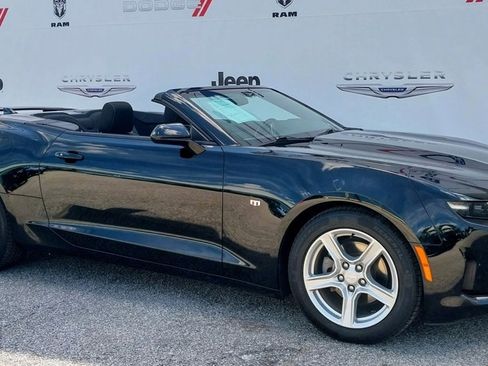 Used 2023 Chevrolet Camaro LT image 6