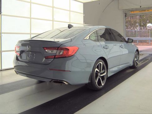 Used 2021 Honda Accord Sport image 4