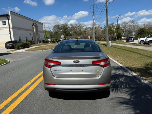 Used 2011 Kia Optima EX w/ Hybrid Premium Technology Pkg image 8