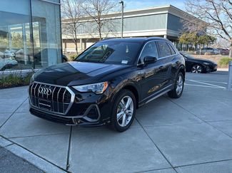 Used 2021 Audi Q3 2.0T Premium w/ Convenience Package video 1