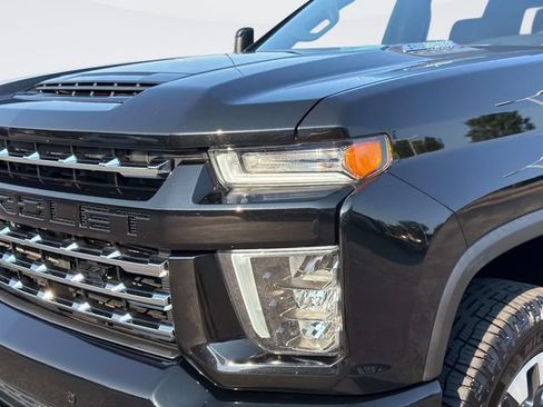 Used 2022 Chevrolet Silverado 2500 LTZ w/ Carhartt Edition AWD/4WD image 10