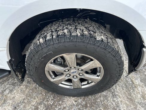 Used 2020 Ford F150 XLT w/ Equipment Group 302A Luxury image 10