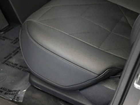 Used 2024 BMW iX xDrive50 AWD/4WD image 23