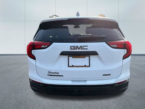 Used 2021 GMC Terrain SLE w/ Driver Convenience Package AWD/4WD image 3