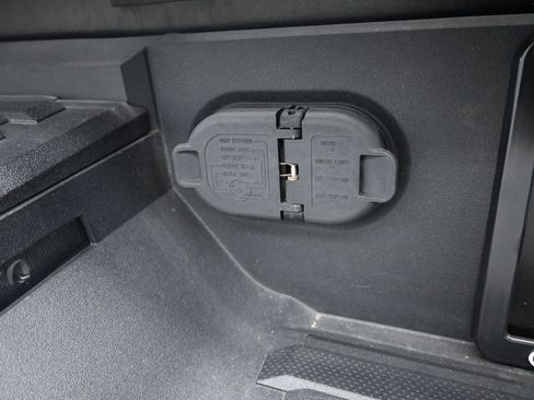 Used 2022 Toyota Tundra Limited image 41