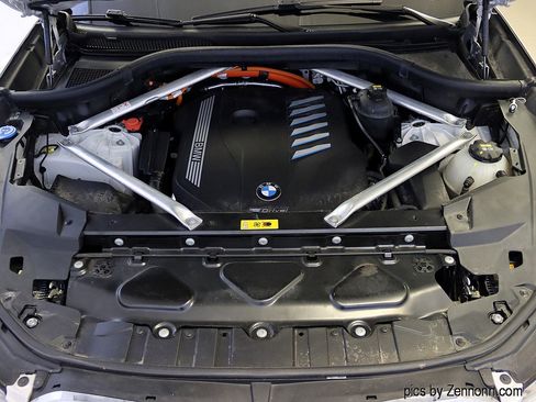 Used 2022 BMW X5 xDrive45e w/ Executive Package image 42