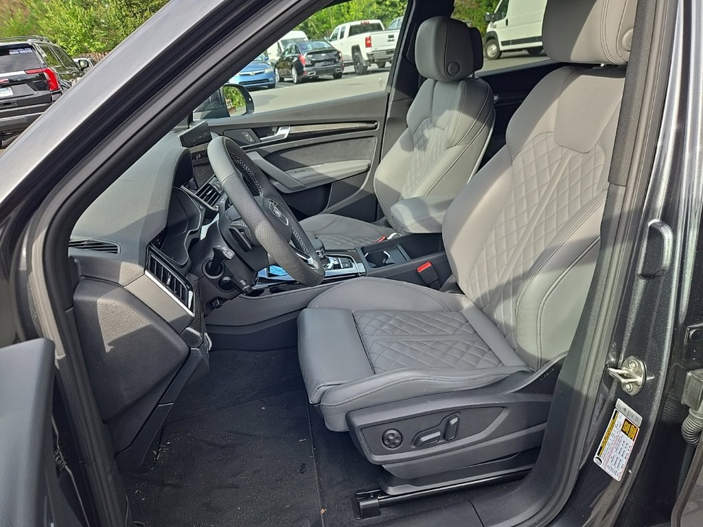 Used 2024 Audi SQ5 Premium Plus AWD/4WD image 12