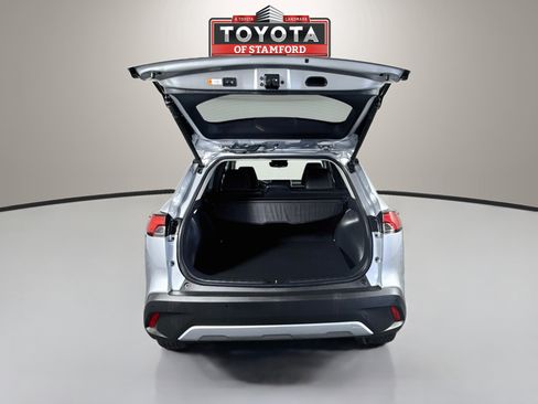Certified 2025 Toyota Corolla Cross XLE w/ Convenience Package AWD/4WD image 26