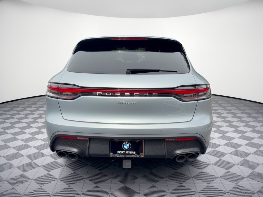 Used 2023 Porsche Macan AWD/4WD image 11