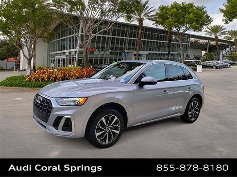 Used 2022 Audi Q5 2.0T Premium w/ Convenience Package image 1