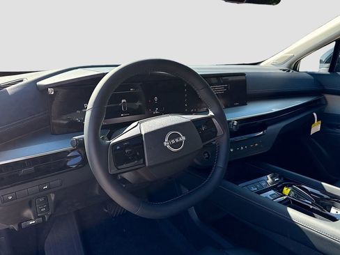 New 2026 Nissan Murano SL image 2