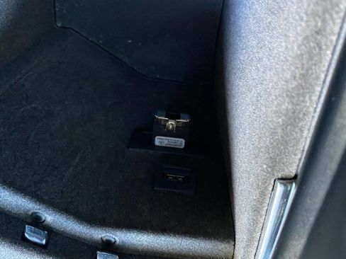 Used 2015 Mercedes-Benz ML 350 4MATIC image 38