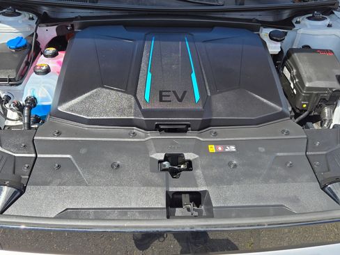Certified 2024 Hyundai Ioniq 5 SEL RWD image 27
