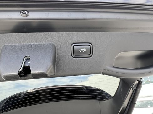 Used 2026 Kia Sportage SX image 23