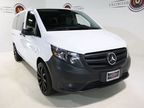 Used 2023 Mercedes-Benz Metris Passenger image 20