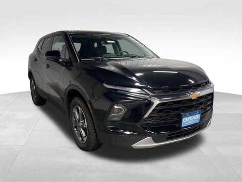 Certified 2025 Chevrolet Blazer LT AWD/4WD image 1