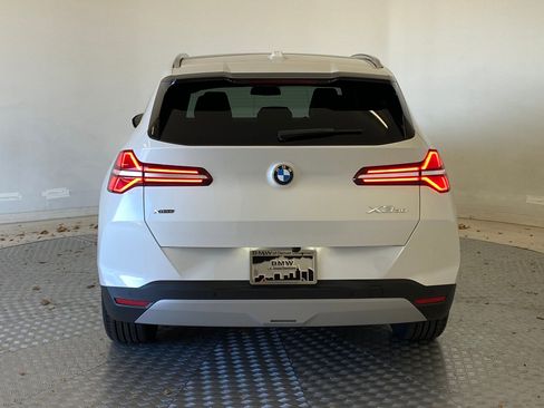 New 2026 BMW X3 xDrive30 w/ Premium Package image 9