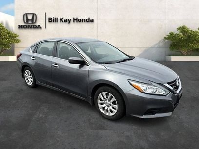 Used 2018 Nissan Altima 2.5 S w/ S Convenience Package
