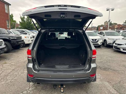 Used 2012 Jeep Grand Cherokee Laredo RWD image 22
