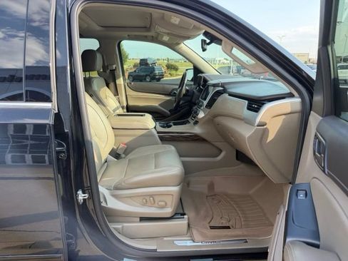 Used 2020 GMC Yukon SLT w/ Open Road Package AWD/4WD image 18