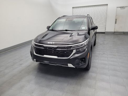 Used 2024 Kia Seltos S AWD/4WD image 15