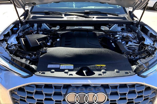 Used 2026 Audi Q5 Premium w/ Convenience Package AWD/4WD image 9