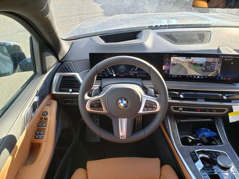 New 2026 BMW X7 xDrive40i w/ M Sport Package image 9