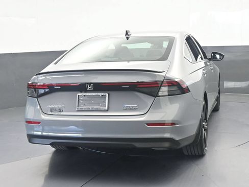 Used 2024 Honda Accord Sport image 5