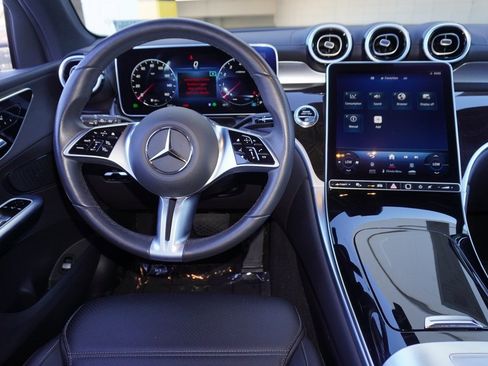 Used 2024 Mercedes-Benz GLC 300 GLC 300 image 12
