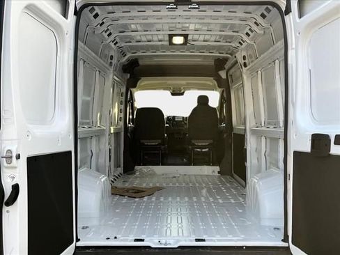 New 2025 RAM ProMaster 3500 w/ Quick Order Package 22G SLT image 22