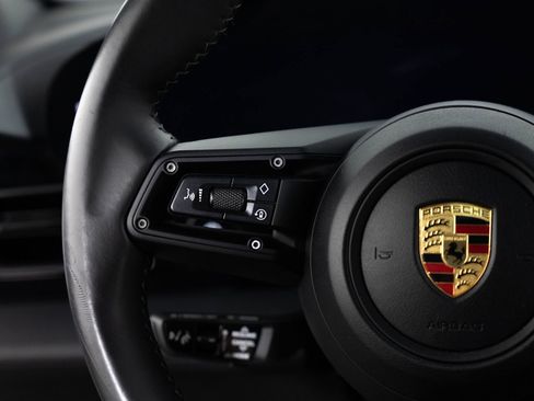 Used 2021 Porsche Taycan 4S image 33