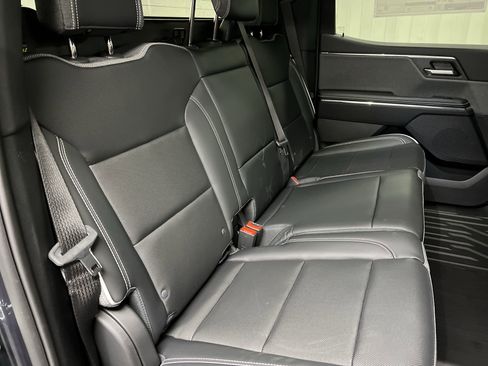 New 2026 GMC Sierra EV Elevation w/ LPO, Elevation Dark Package image 60