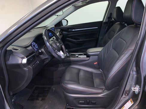 Used 2023 Nissan Altima 2.5 SR w/ SR Premium Package AWD/4WD image 21