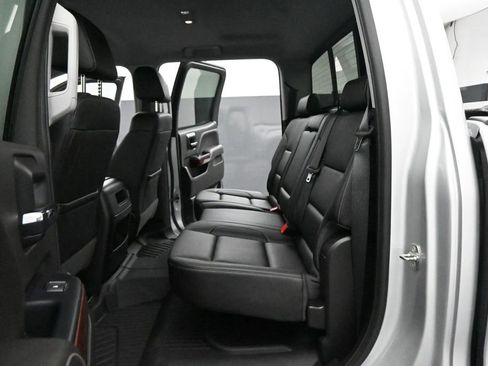 Used 2018 GMC Sierra 1500 SLT AWD/4WD image 18
