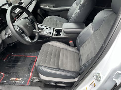 Used 2024 Mitsubishi Outlander Ralliart AWD/4WD image 10