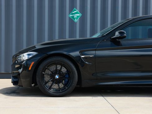 Used 2020 BMW M4 Coupe w/ M Driver's Package image 30