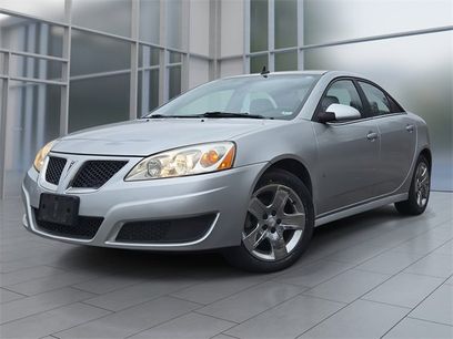 Used 2009 Pontiac G6 Sedan w/ Sport Package 1