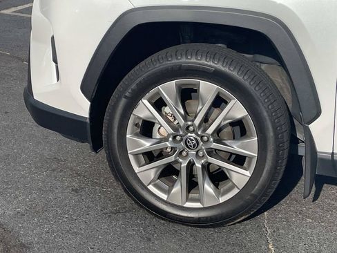 Used 2025 Toyota RAV4 XLE Premium w/ Weather Package FWD image 12