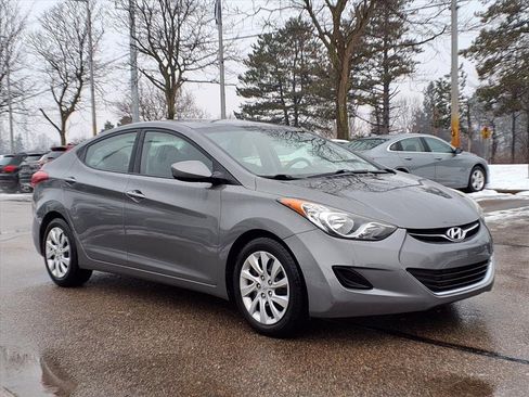 Used 2012 Hyundai Elantra GLS image 3