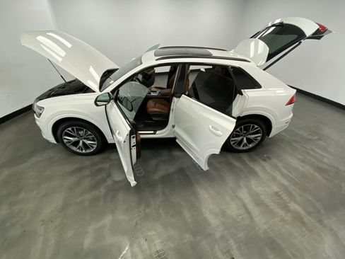 Used 2022 Audi Q8 Premium AWD/4WD image 50
