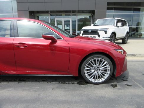 Used 2023 Lexus IS 300 AWD w/ Premium Package image 12