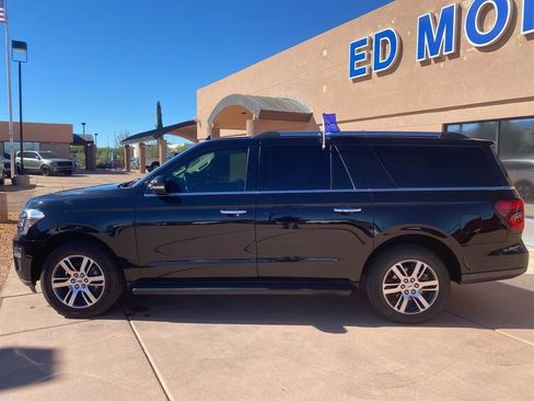 Used 2024 Ford Expedition Max Limited RWD image 5