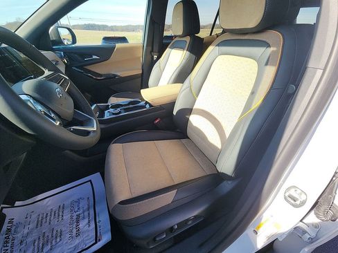 New 2026 Chevrolet Equinox ACTIV w/ Safety and Technology Package image 11