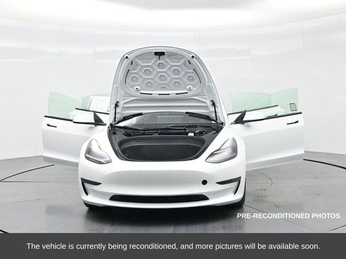 Used 2022 Tesla Model 3 Long Range image 23