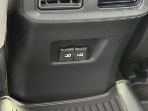 Used 2024 Toyota RAV4 XLE w/ Convenience Package AWD/4WD image 9